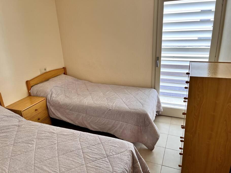 Ferienwohnung Piso Con Parking En El Centro A 2 Minutos De La Playa L' Escala Exterior foto