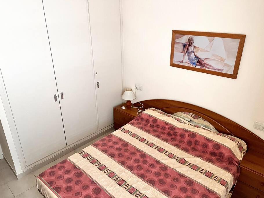 Ferienwohnung Piso Con Parking En El Centro A 2 Minutos De La Playa L' Escala Exterior foto